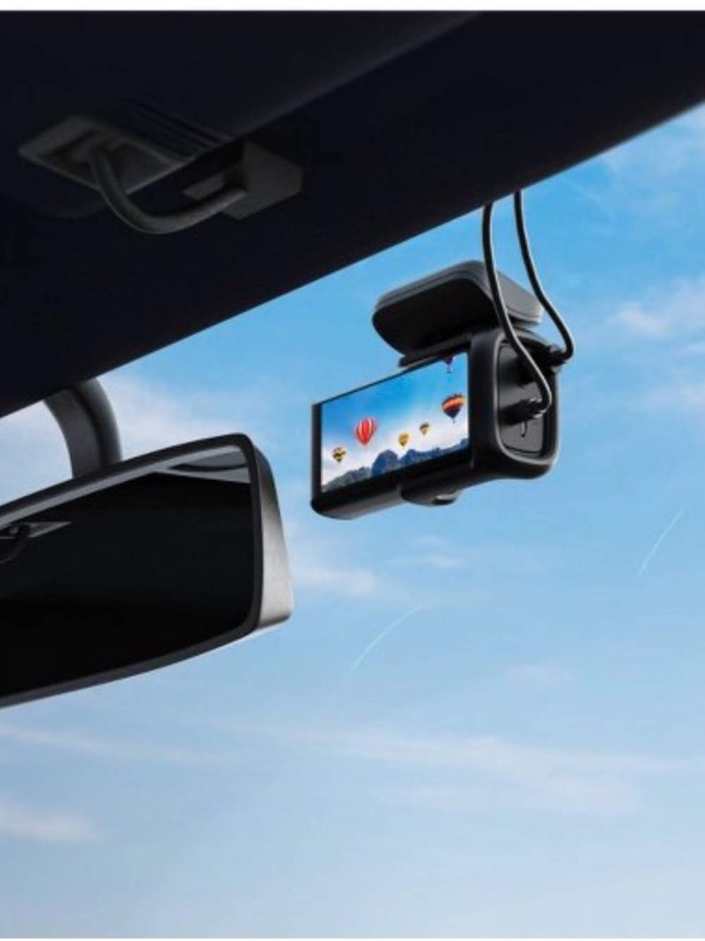 Rexing Front and Rear Dash Camera - Picture 5 of 8